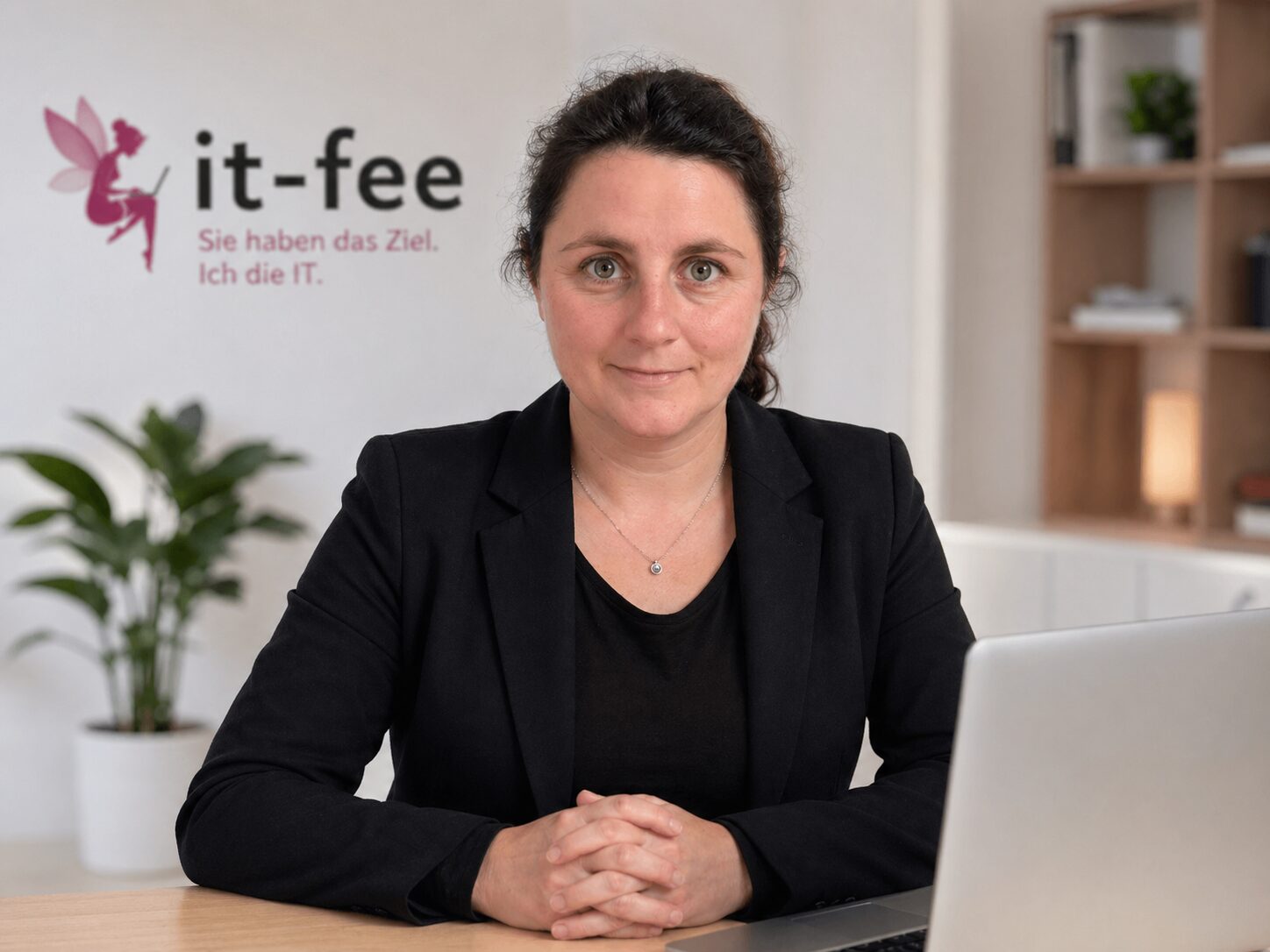 Zipora Ressl, Ihre IT-Fee in Wollerau